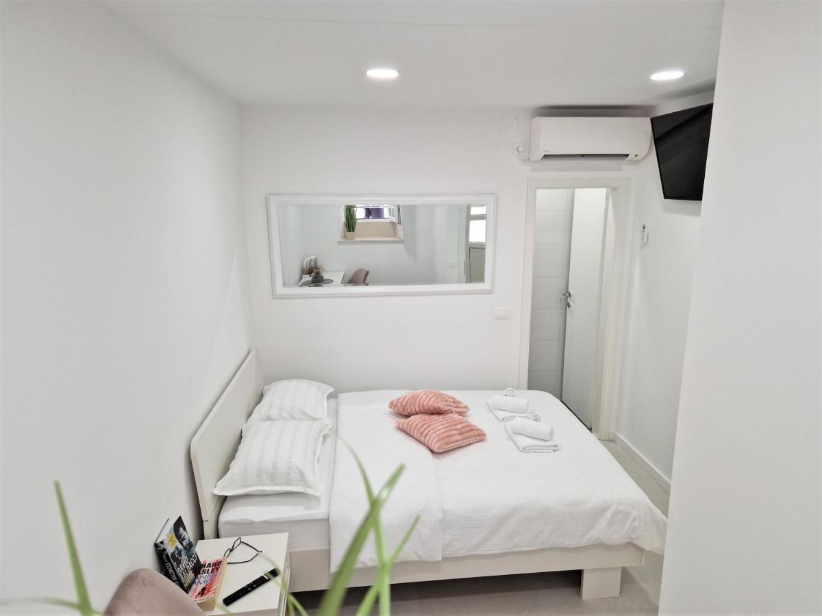 Room M&M Дубровник Екстериор снимка